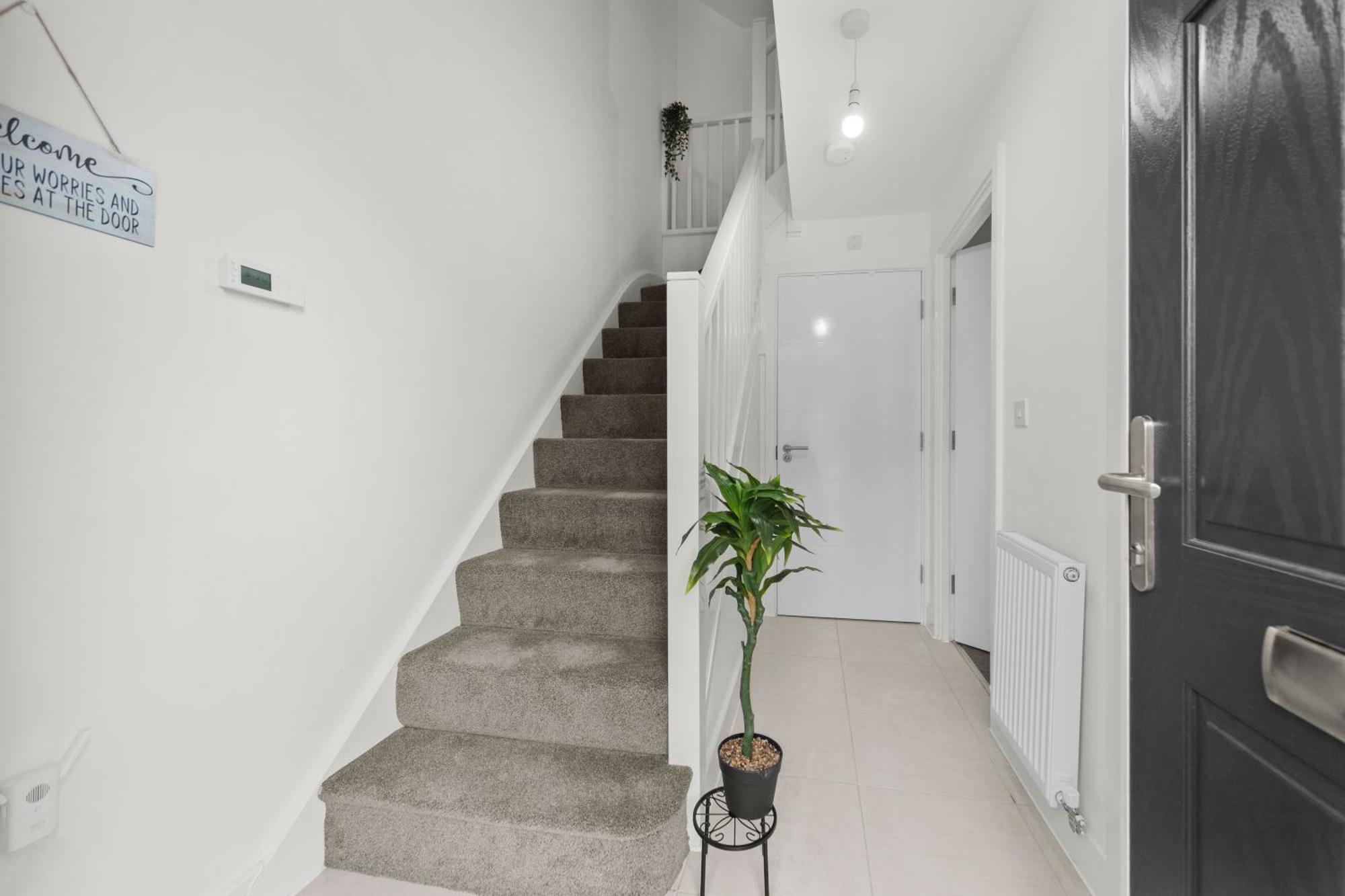 Modern 2-bed House 10-min To Leeds Centre Holiday home