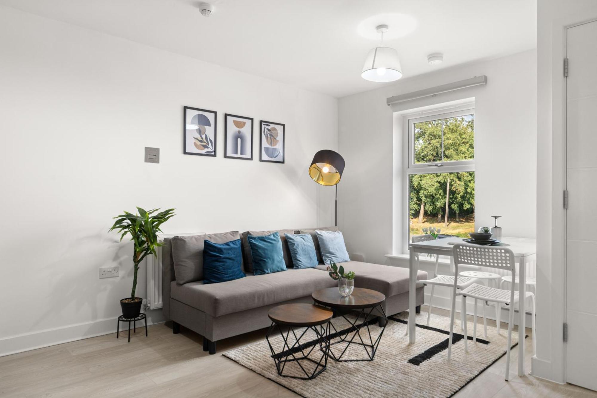 Modern 2-bed House 10-min To Leeds Centre * Leeds (West Yorkshire)