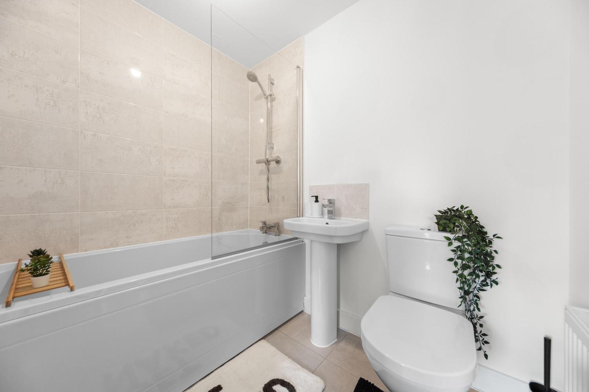 Holiday home Modern 2-bed House 10-min To Leeds Centre Leeds (West Yorkshire)